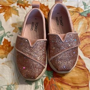 Toms - only worn once!